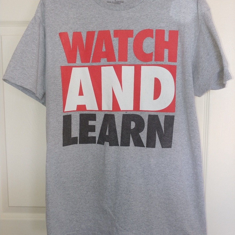 Graphic tee